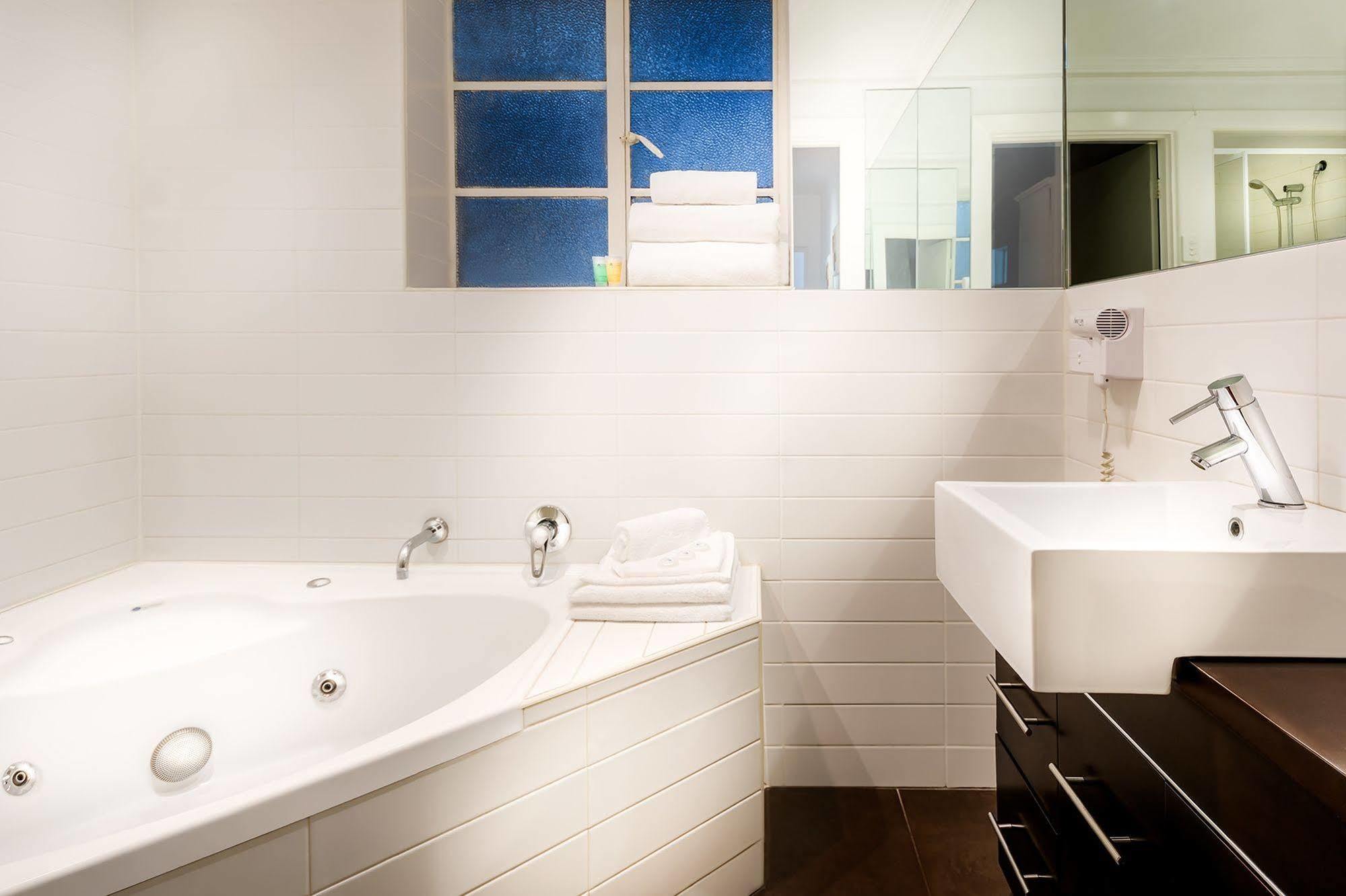 Crest On Barkly Serviced Apartments Melbourne Eksteriør bilde